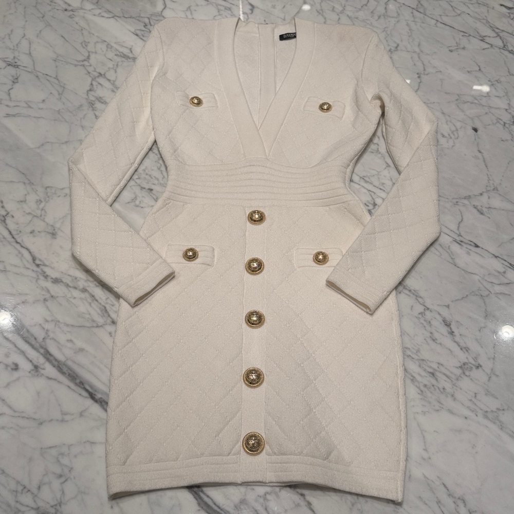 Balmain
Button embellished quilted dress - Picture 10 of 17